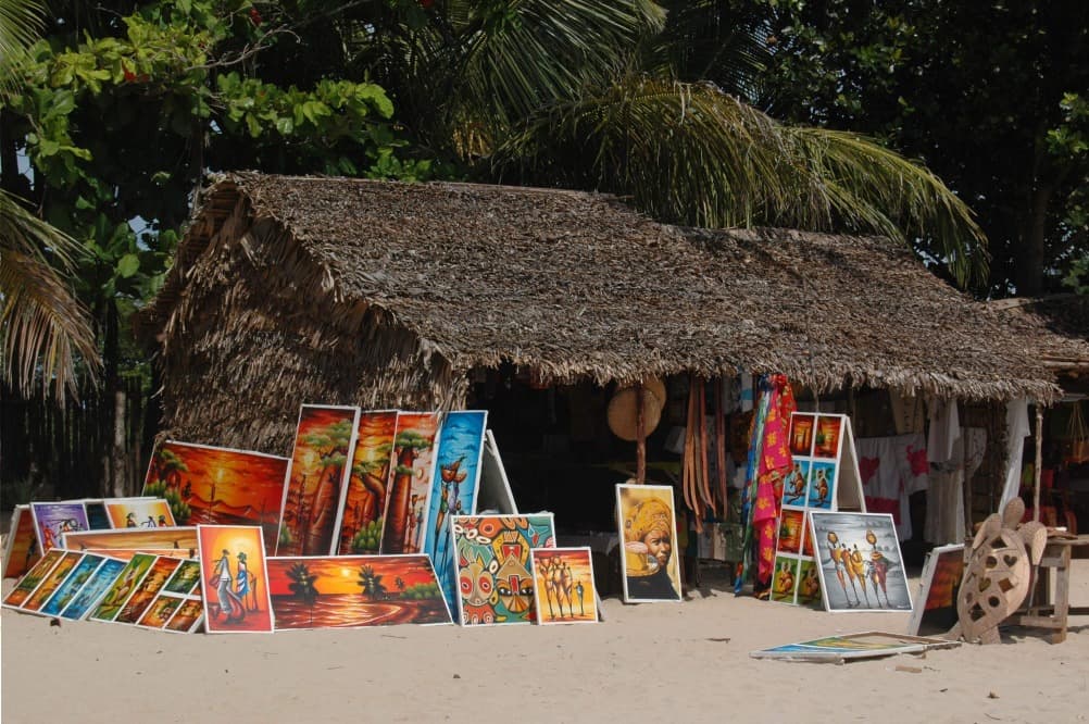 Local markets: scenes of Malagasy identity